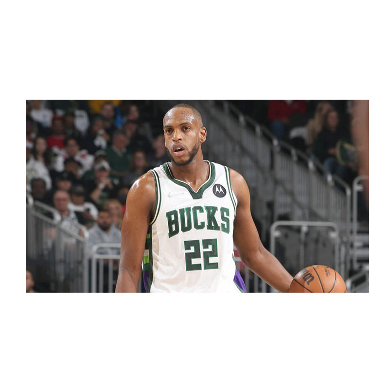 Khris Middleton傷害の更新：MCL Sprainがある最初のラウンド対雄牛の残りのためにバックスを探しています